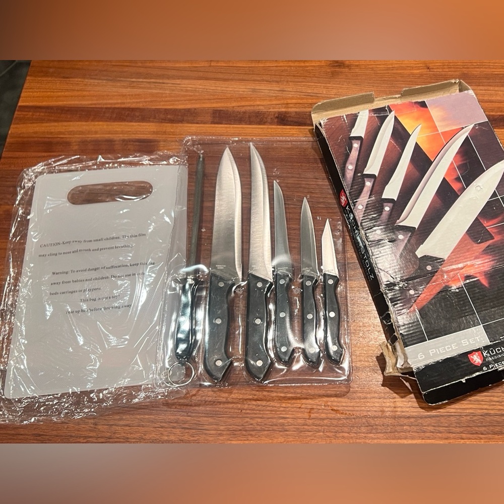 Kuchen Stolz Kitchen Set - New - Black Handle